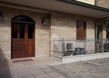 Four-room apartment Via G. Mazzoni, Formigine - photo 3