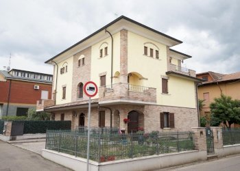 Four-room apartment Via G. Mazzoni, Formigine - photo 39