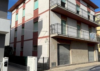 Foto 2 - Casa semi indipendente VIA GIUSEPPE GARIBALDI, Alba Adriatica - foto 2