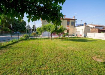 Foto 11 - Independent house Via Marconi
 
33, Castelmassa - photo 11