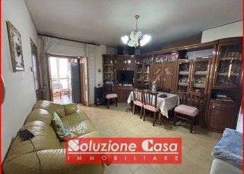 Foto 1 - Trilocale via Giovanna D'arco
 
4, Canosa di Puglia - foto 1