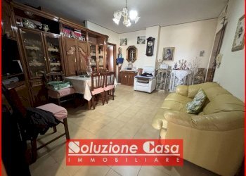 Foto 3 - Trilocale via Giovanna D'arco
 
4, Canosa di Puglia - foto 3