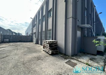 Foto 1 - Capannone Corso Italia
10, Peschiera Borromeo - foto 1