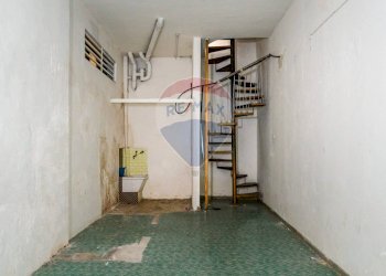 seminterrato - Negozio Viale Leonardo Da Vinci
 
67, Palermo - foto 14