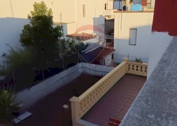 Edificio all\'aperto - Villa Ginosa - foto 2