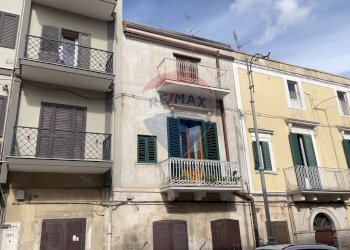 Edificio all\'aperto - Casa indipendente Santeramo in Colle - foto 2