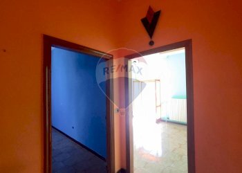 Hall / corridoio - Casa indipendente Santeramo in Colle - foto 15