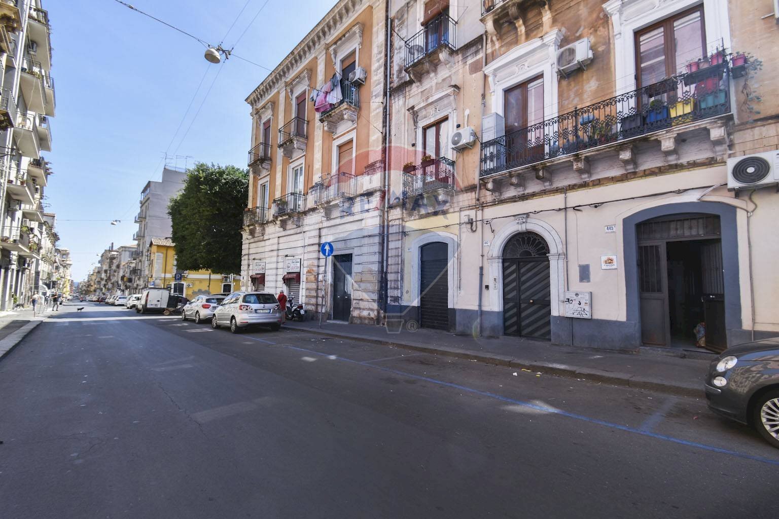 Edificio all\'aperto - Bilocale via Vittorio Emanuele
 
445, Catania - foto 2