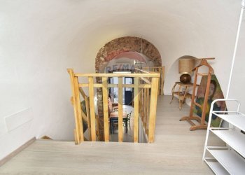 Sala da pranzo - Bilocale via Vittorio Emanuele
 
445, Catania - foto 8