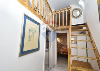 Scale - Bilocale via Vittorio Emanuele
 
445, Catania - foto 20