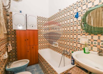 Bagno - Casa indipendente Via Dante Alighieri
 
37, Niscemi - foto 8