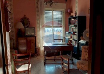 Camera / camera da letto - Appartamento Via Battiati
 
19, Paterno - foto 6