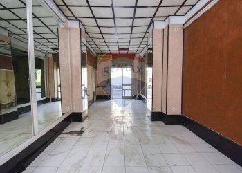 Ricezione / Lobby - Casa indipendente Via Cosenza
 
3, Biancavilla - foto 5