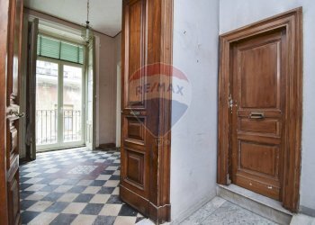 Hall / corridoio - Casa indipendente Via Cosenza
 
3, Biancavilla - foto 13