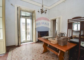 Sala da pranzo - Casa indipendente Via Cosenza
 
3, Biancavilla - foto 31
