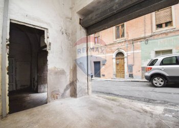 Edificio all\'aperto - Casa indipendente Via Cosenza
 
3, Biancavilla - foto 63