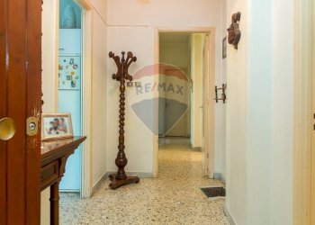 Hall / corridoio - Quadrilocale cantani
 
2, Acireale - foto 6