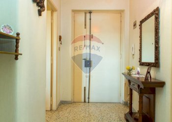 Hall / corridoio - Quadrilocale cantani
 
2, Acireale - foto 7