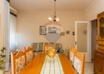 Sala da pranzo - Quadrilocale cantani
 
2, Acireale - foto 24