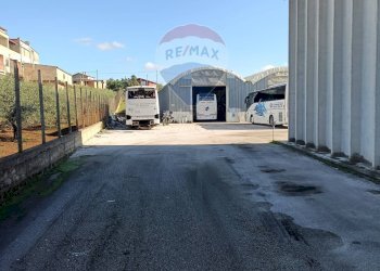 Edificio all\'aperto - Laboratorio C.da valle miglio
 
Snc, Niscemi - foto 14