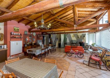 Sala da pranzo - Villa Via Minicuccazzo
 
7, Mascali - foto 66