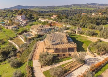 Casa all\'aperto - Villa via Monte Soriano
 
snc, Castelnuovo di Porto - foto 4