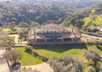 Casa all\'aperto - Villa via Monte Soriano
 
snc, Castelnuovo di Porto - foto 8