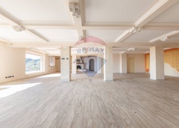 Stanza vuota - Villa via Monte Soriano
 
snc, Castelnuovo di Porto - foto 21