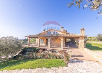 Casa all\'aperto - Villa via Monte Soriano
 
snc, Castelnuovo di Porto - foto 40