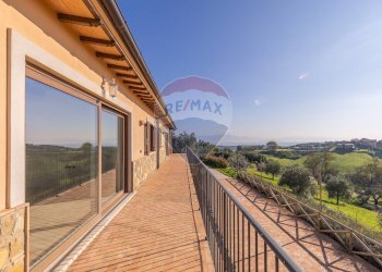 Balcone - Villa via Monte Soriano
 
snc, Castelnuovo di Porto - foto 50