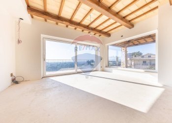 Terrazza - Villa via Monte Soriano
 
snc, Castelnuovo di Porto - foto 57