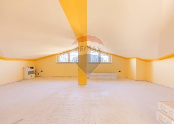 Stanza vuota - Villa via Monte Soriano
 
snc, Castelnuovo di Porto - foto 70