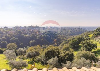 Vista delle montagne - Villa via Monte Soriano
 
snc, Castelnuovo di Porto - foto 86