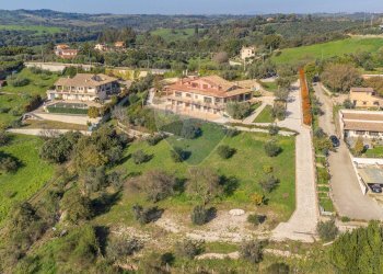 Vista delle montagne - Villa via Monte Soriano
 
snc, Castelnuovo di Porto - foto 87
