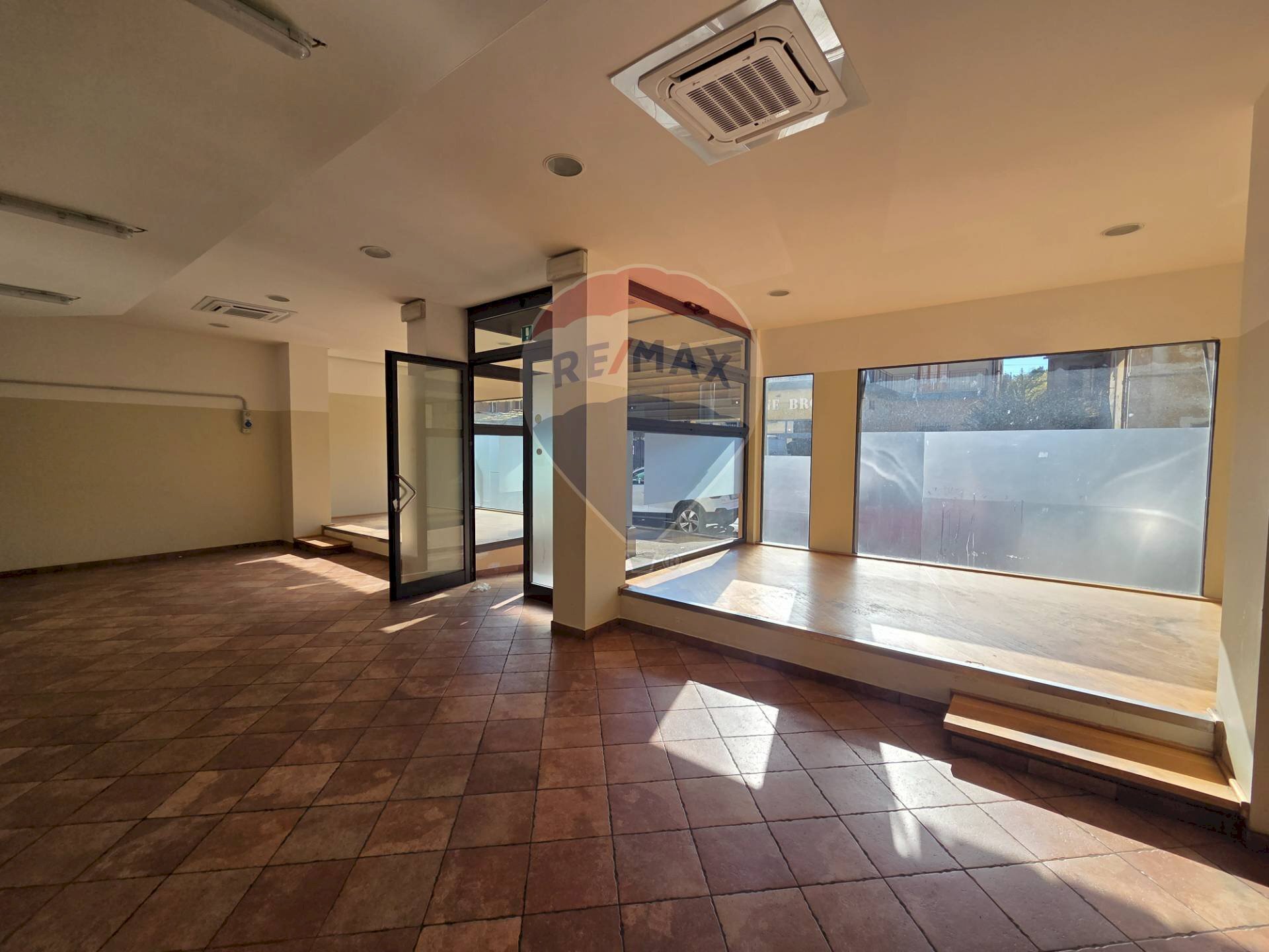 Terrazza - Shop Montevarchi - photo 1