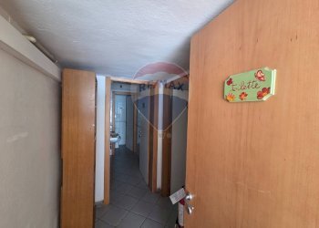 Hall / corridoio - Shop Montevarchi - photo 7