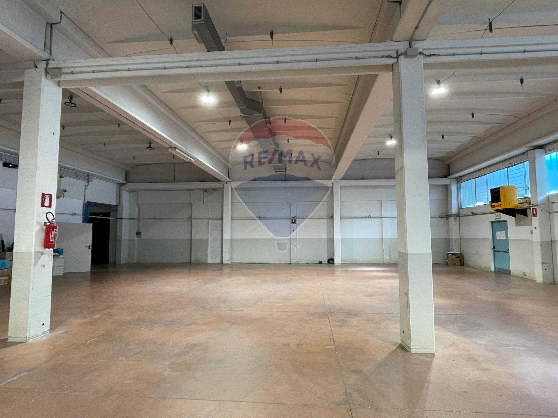 Parcheggio - Shed Arcevia - photo 1