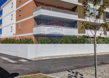 Edificio all\'aperto - Trilocale VIA ASPROMONTE
9, Roma - foto 3