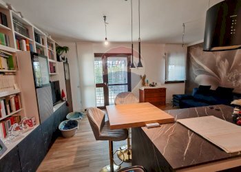 Sala da pranzo - Trilocale VIA ASPROMONTE
9, Roma - foto 26