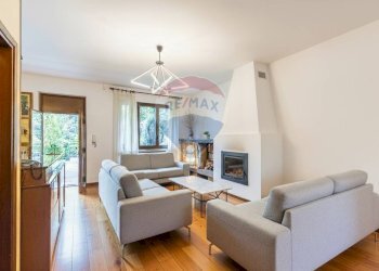 Soggiorno - Villa a Schiera Manzoni
 
2, Ornago - foto 8