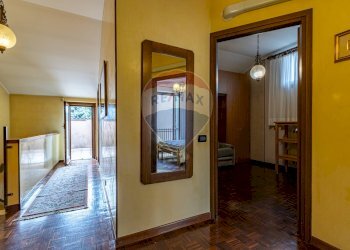 Hall / corridoio - Villa a Schiera Manzoni
 
2, Ornago - foto 30