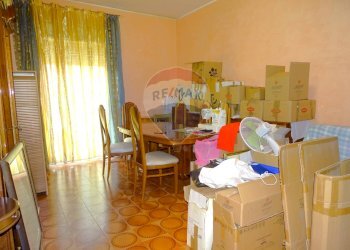 Sala da pranzo - Trilocale Via Napoli
 
99, Misterbianco - foto 23