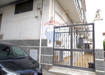 Edificio all\'aperto - Trilocale Via Napoli
 
99, Misterbianco - foto 37