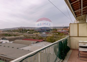 Balcone - Trilocale Via Alessandro Volta
 
32, Acireale - foto 15