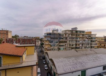 Edificio all\'aperto - Trilocale Via Alessandro Volta
 
32, Acireale - foto 19