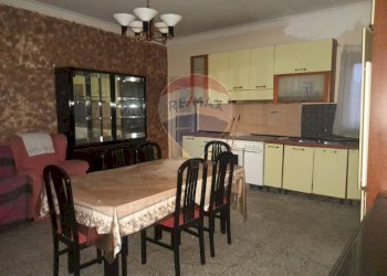 Sala da pranzo - Trilocale Via Puglia
 
10, Catania - foto 3