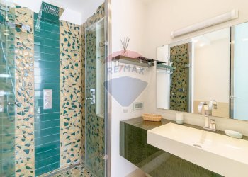 Bagno - Bilocale Viale Ruggero Di Lauria
81, Catania - foto 11