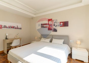 Camera / camera da letto - Bilocale Viale Ruggero Di Lauria
81, Catania - foto 15