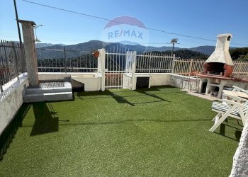 Giardino - Bilocale Via N.S.Del Monte
86, Savona - foto 1