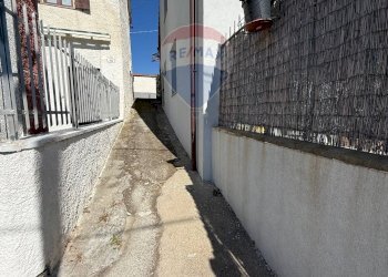 Casa all\'aperto - Bilocale Via N.S.Del Monte
86, Savona - foto 9